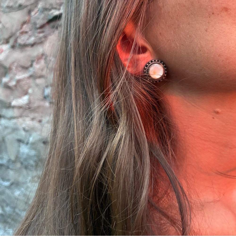 Moonstone Earrings Vintage Sterling silver
Estate Jewelry
Retro 
Art Deco 
Boho